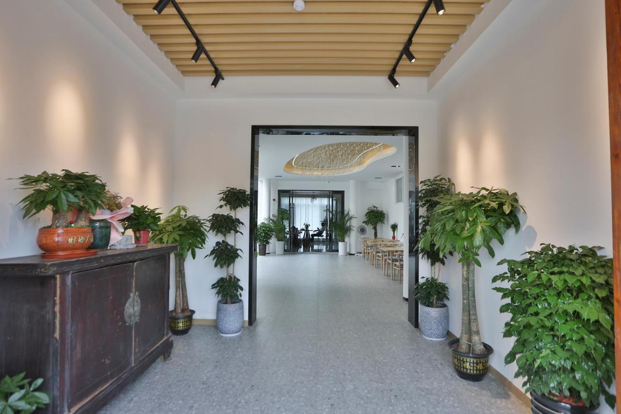 Heaven'S Gate Home Stay --Free Pick Up Service--Panoramic View Of Tianmen Mountain 장가계 외부 사진
