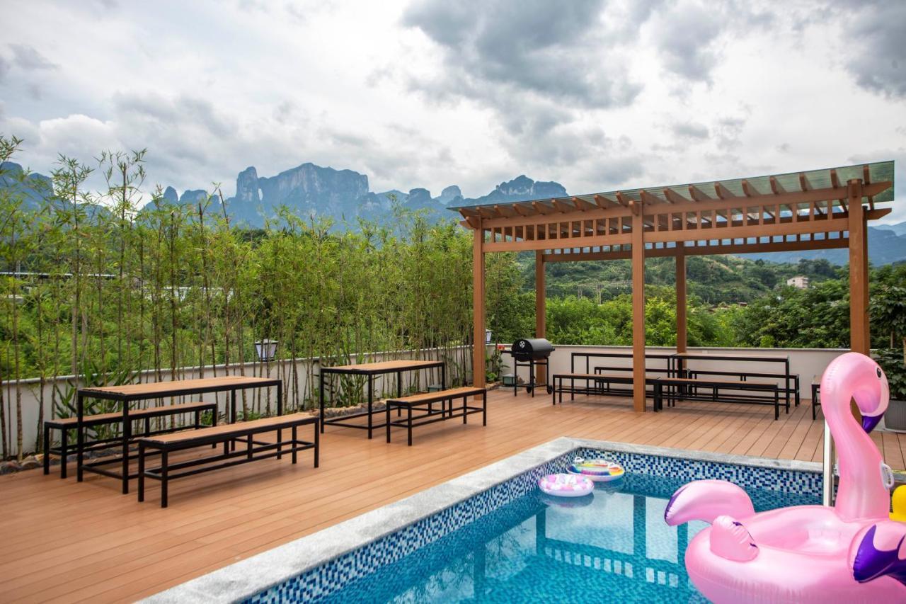 Heaven'S Gate Home Stay --Free Pick Up Service--Panoramic View Of Tianmen Mountain 장가계 외부 사진