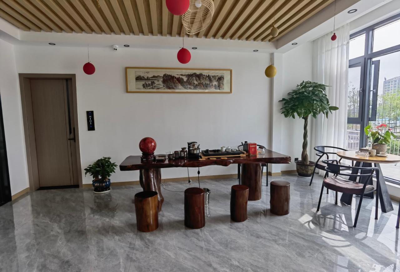 Heaven'S Gate Home Stay --Free Pick Up Service--Panoramic View Of Tianmen Mountain 장가계 외부 사진
