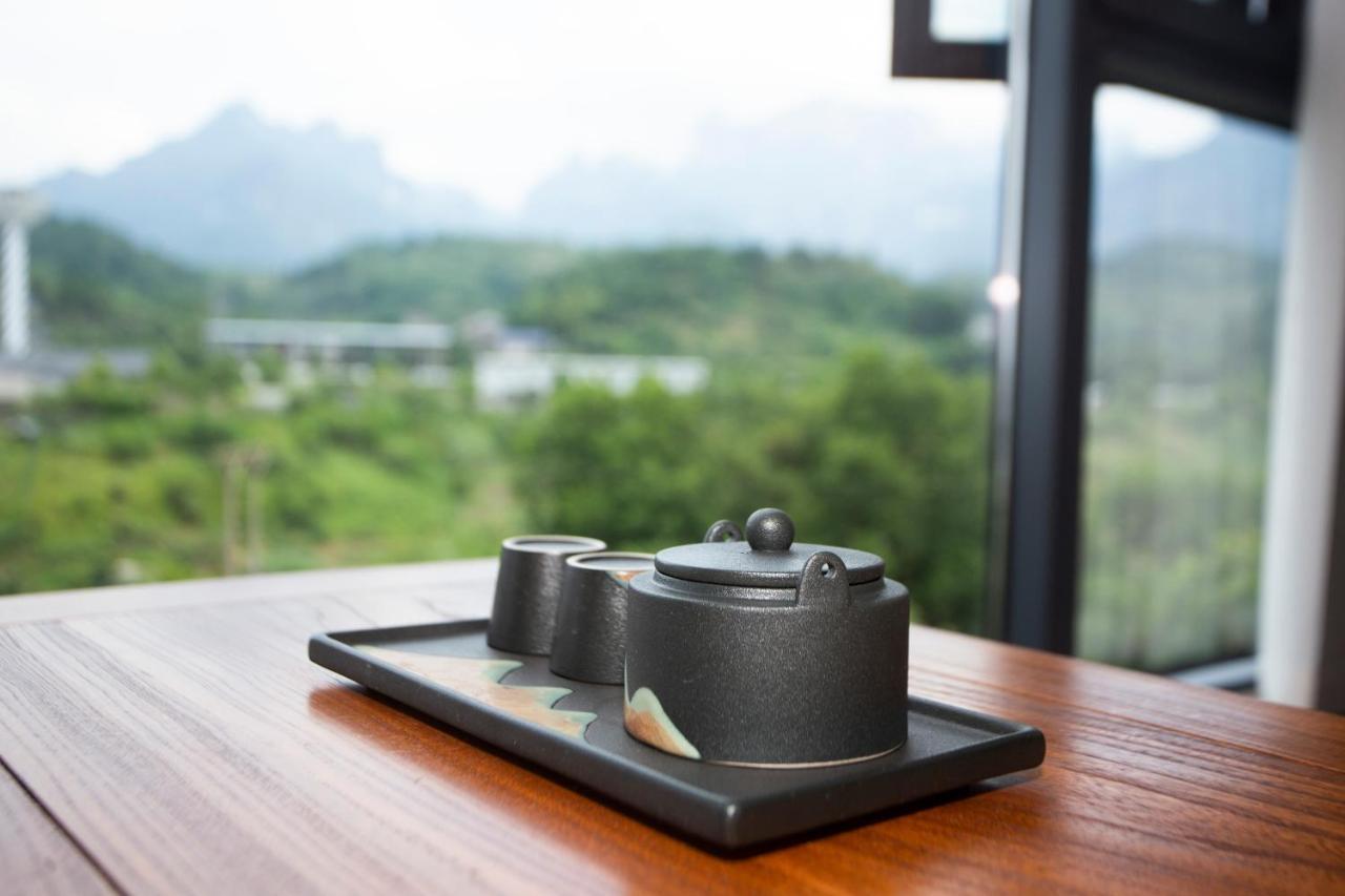 Heaven'S Gate Home Stay --Free Pick Up Service--Panoramic View Of Tianmen Mountain 장가계 외부 사진