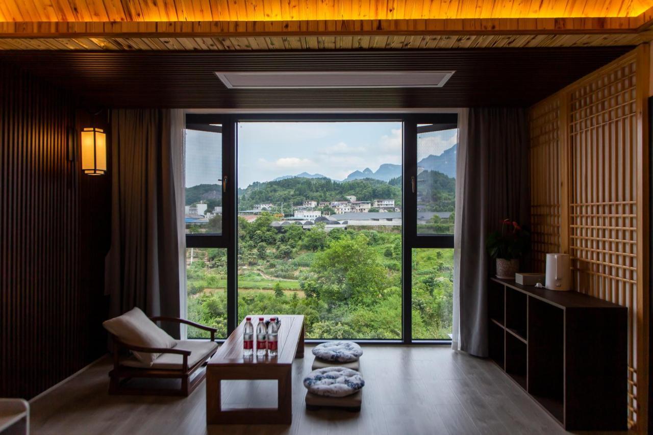 Heaven'S Gate Home Stay --Free Pick Up Service--Panoramic View Of Tianmen Mountain 장가계 외부 사진