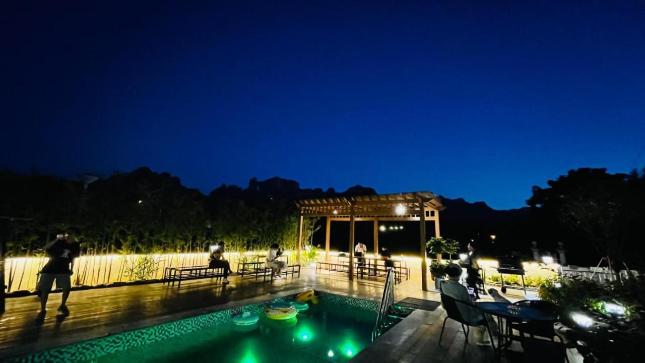 Heaven'S Gate Home Stay --Free Pick Up Service--Panoramic View Of Tianmen Mountain 장가계 외부 사진