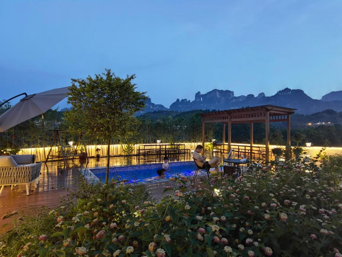 Heaven'S Gate Home Stay --Free Pick Up Service--Panoramic View Of Tianmen Mountain 장가계 외부 사진