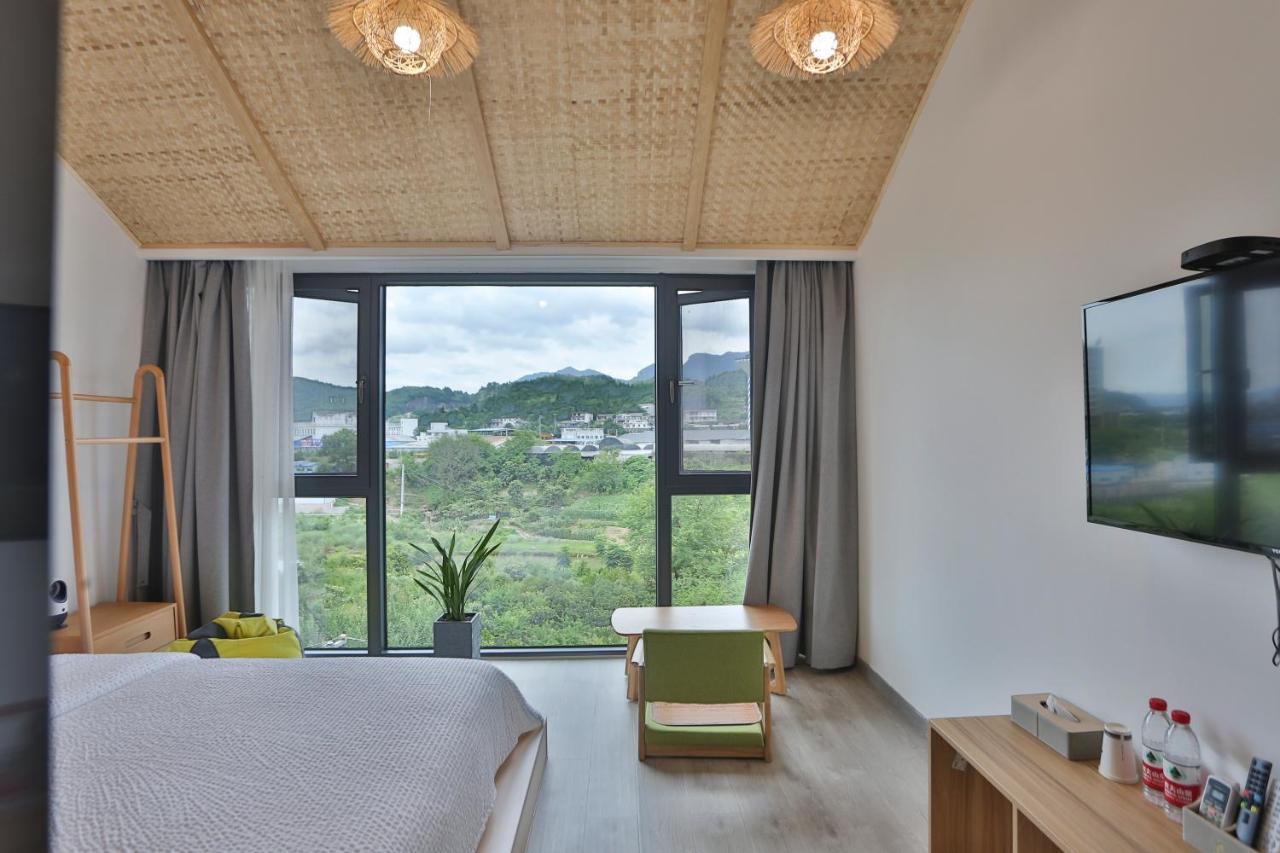 Heaven'S Gate Home Stay --Free Pick Up Service--Panoramic View Of Tianmen Mountain 장가계 외부 사진