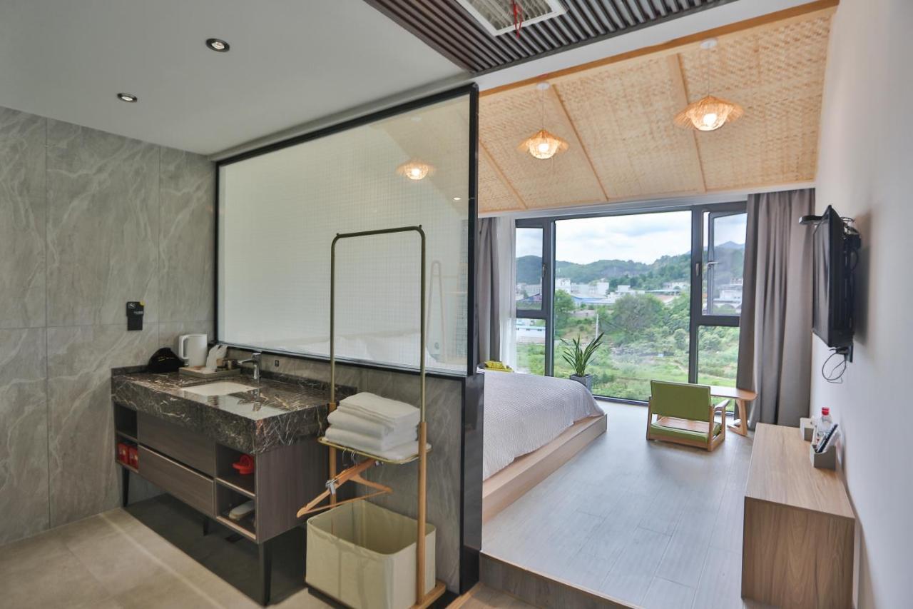 Heaven'S Gate Home Stay --Free Pick Up Service--Panoramic View Of Tianmen Mountain 장가계 외부 사진