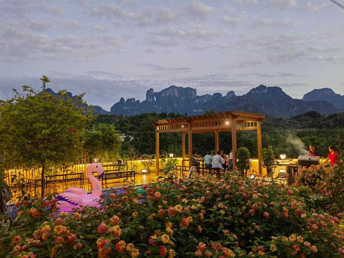 Heaven'S Gate Home Stay --Free Pick Up Service--Panoramic View Of Tianmen Mountain 장가계 외부 사진